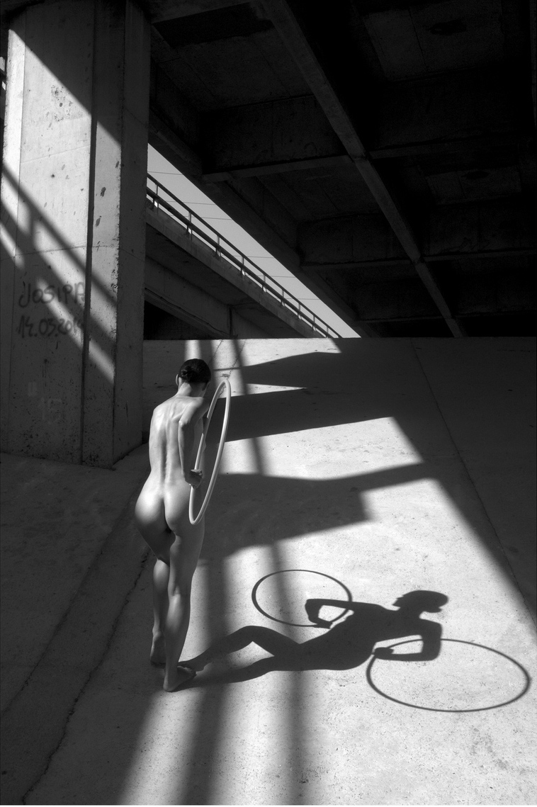 Nude No. 6, Zagreb